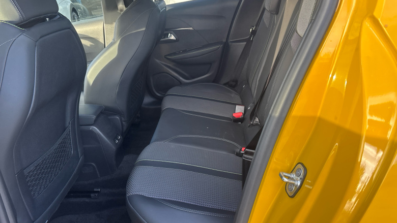 Peugeot 208 1.2 PureTech 100 GT 5dr Petrol Hatchback